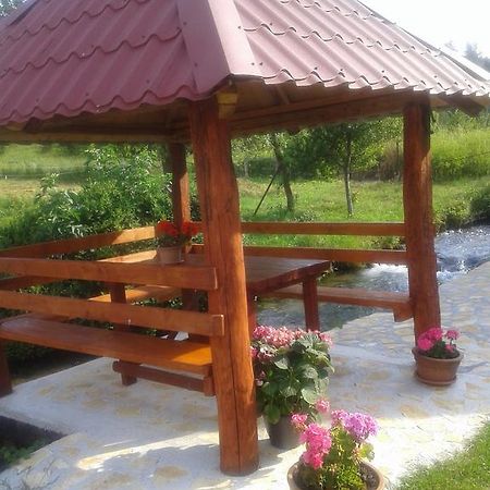 Guest House Mila Plitvicki Ljeskovac Екстер'єр фото