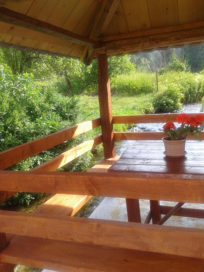 Guest House Mila Plitvicki Ljeskovac Екстер'єр фото
