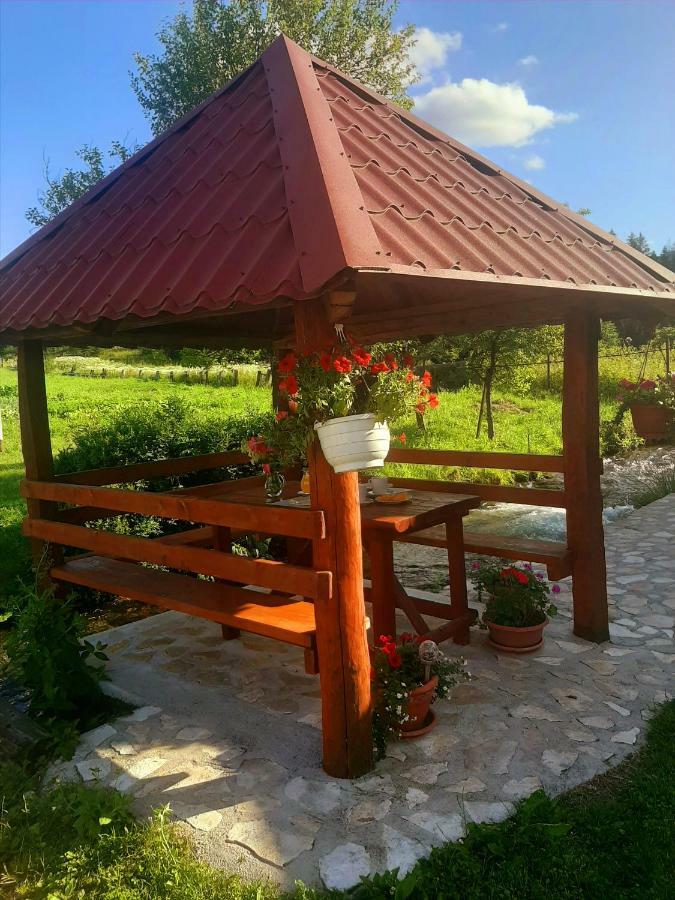 Guest House Mila Plitvicki Ljeskovac Екстер'єр фото